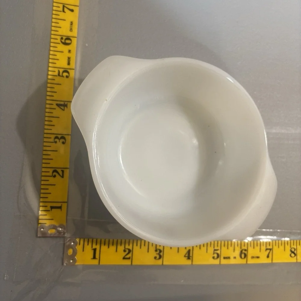 Anchor Hocking Fire King Onion Peas Veggie Mushroom Mini Casserole Dish Bowl